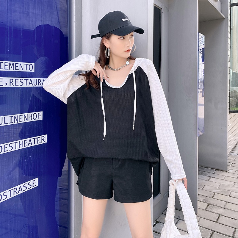Picture of 2022 Spring and Autumn New Korean Version High-Waisted Slimming A-Line Shorts for Women with Elastic Waist and Wide Legs, Bootcut Pants 220839, Leg-Lengthening Effect
