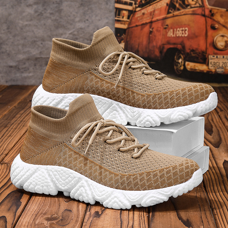 Cross-border plus size 2025 new fly knitted mesh breathable sneakers men's casual travel shoes lightweight running shoes for men
