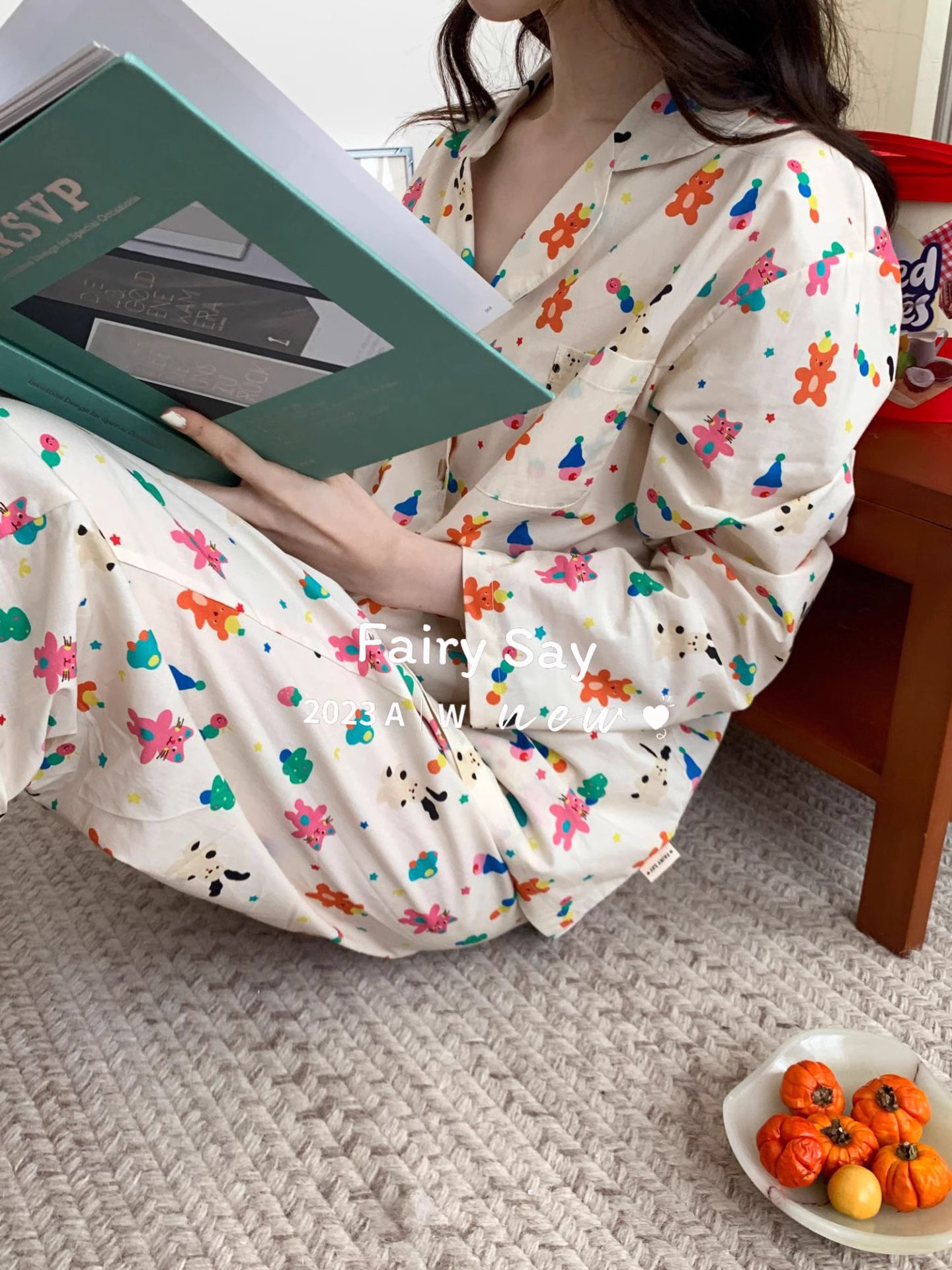 Picture of Online Celebrity Live Dopamine Color Striped Long Sleeve Pajamas Women's Loose Bubble Wrinkle Cute Cross-border suit Foreign Trade
