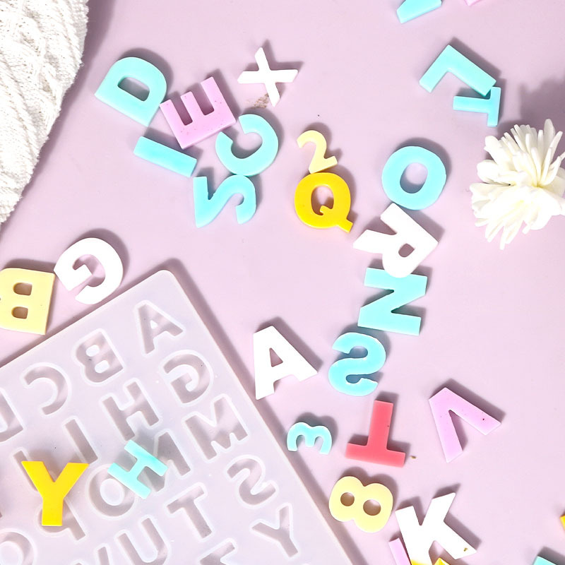 Picture of Deyi Yangyang DIY Glue Mold Small Version of Numbers and English Letters Silicone Mold Jewelry Pendant Cross-Border Supply