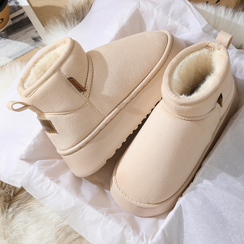 Picture of Amazon's popular short snow boots women's winter 2025 new thick-soled versatile fleece thickened warm cotton shoes