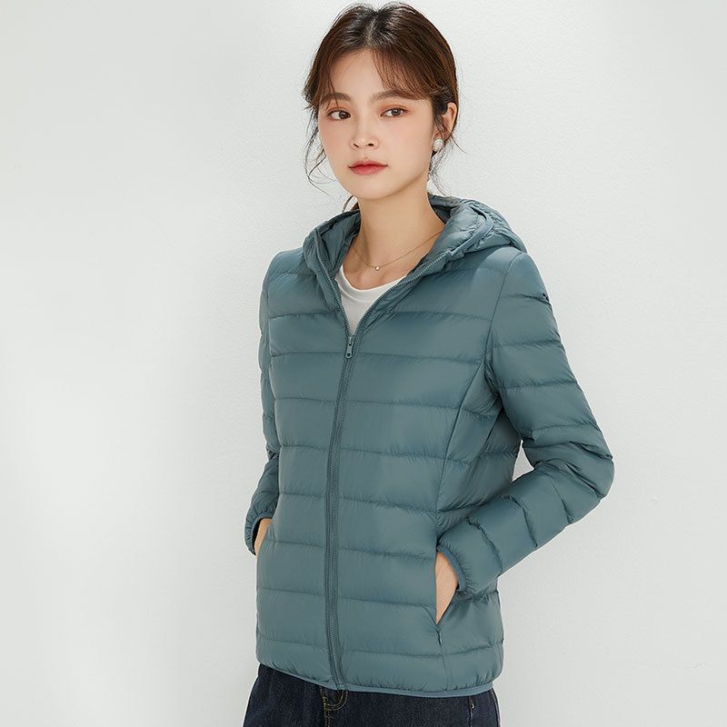 Picture of 90 down down Jacket Women's Hooded Lightweight Short Large Size Lightweight Western Style White Duck down Jacket Pinghu down Jacket Wholesale