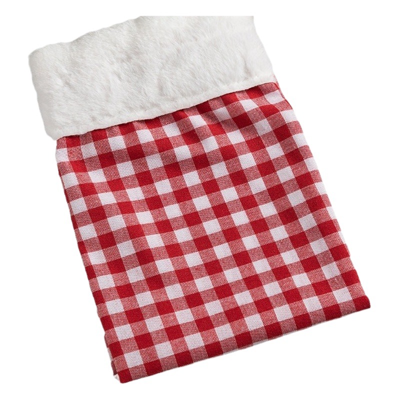 Christmas Chanel style packaging cloth red velvet Christmas flowers apple bouquet Christmas Eve Christmas ribbon floral