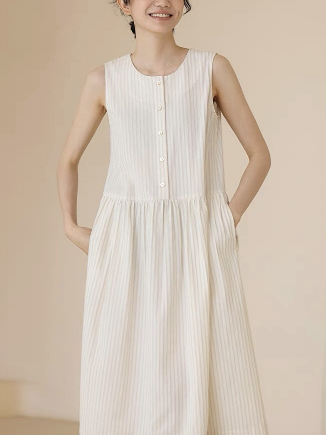 Summer new fresh rattan yarn-dyed striped salt shrink process texture loose vest dress