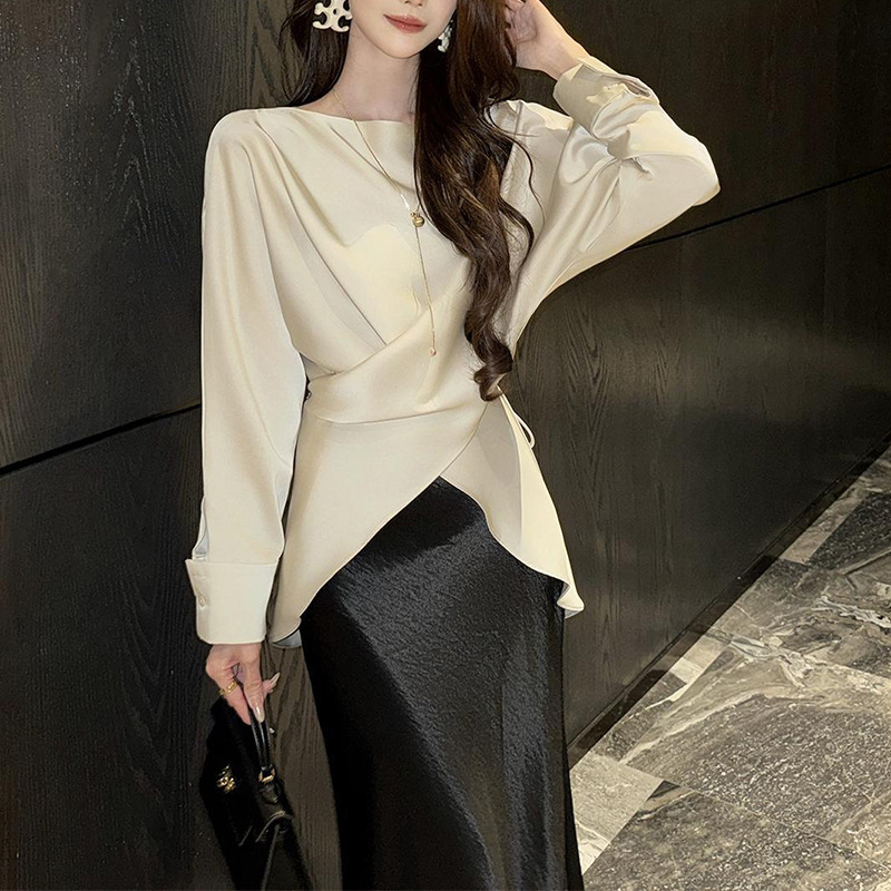 French Design Sense Satin Long Sleeve Shirt Women's 2025 Spring Fashion New Style Small Shirt Western Style Unique Top