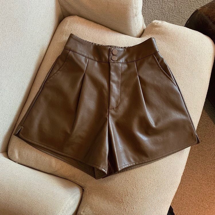 Picture of Black PU leather shorts for women, 2025 new spring/autumn hot girl casual high-waist slimming loose wide-leg shorts
