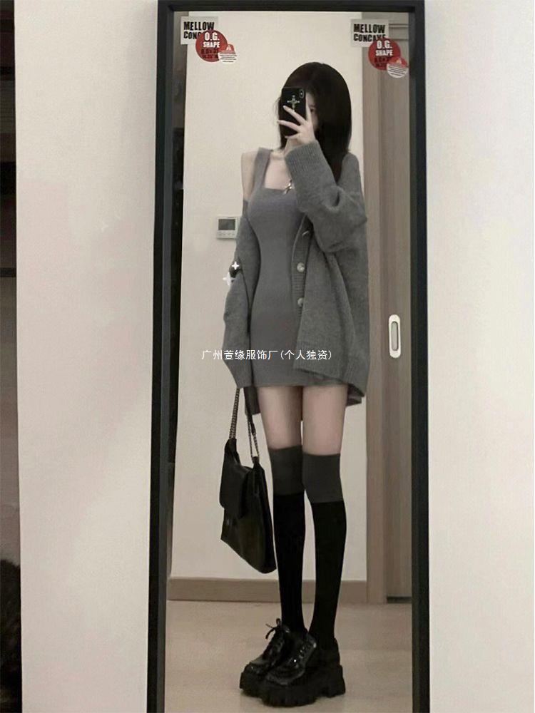 Picture of Hip-Hugging Dress for Women 2026 New Style Petite Pure Desire Style Core-Spun Yarn