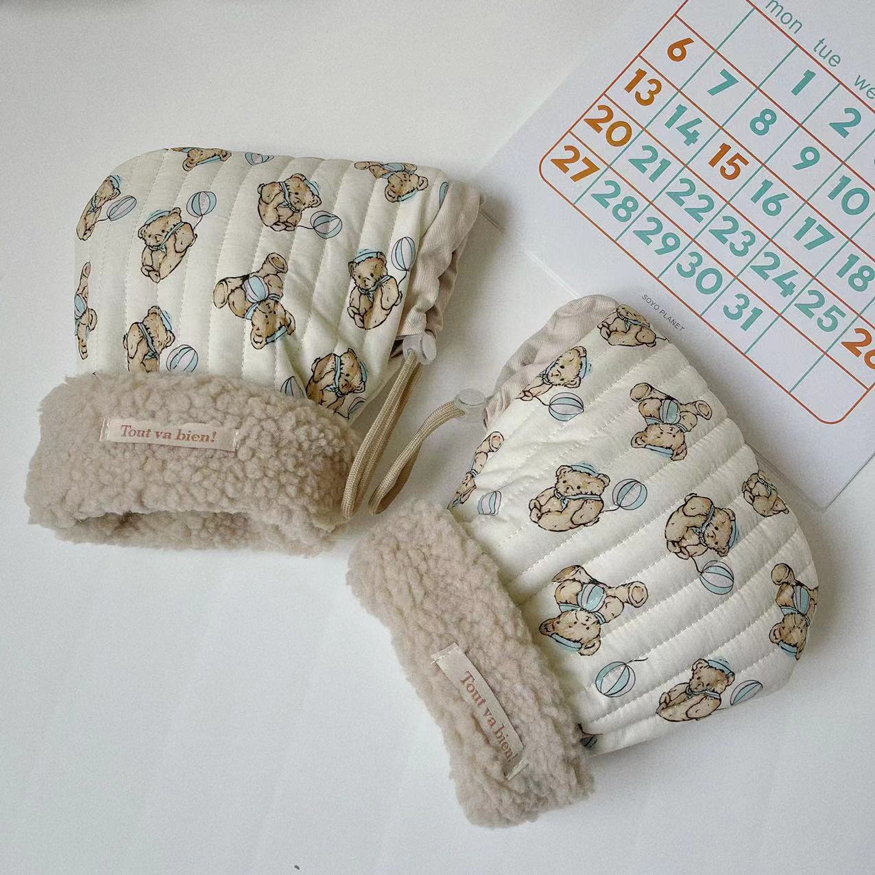 Picture of South Korea ins children's scooter gloves cartoon pattern warm gloves boys and girls balance car riding gloves winter