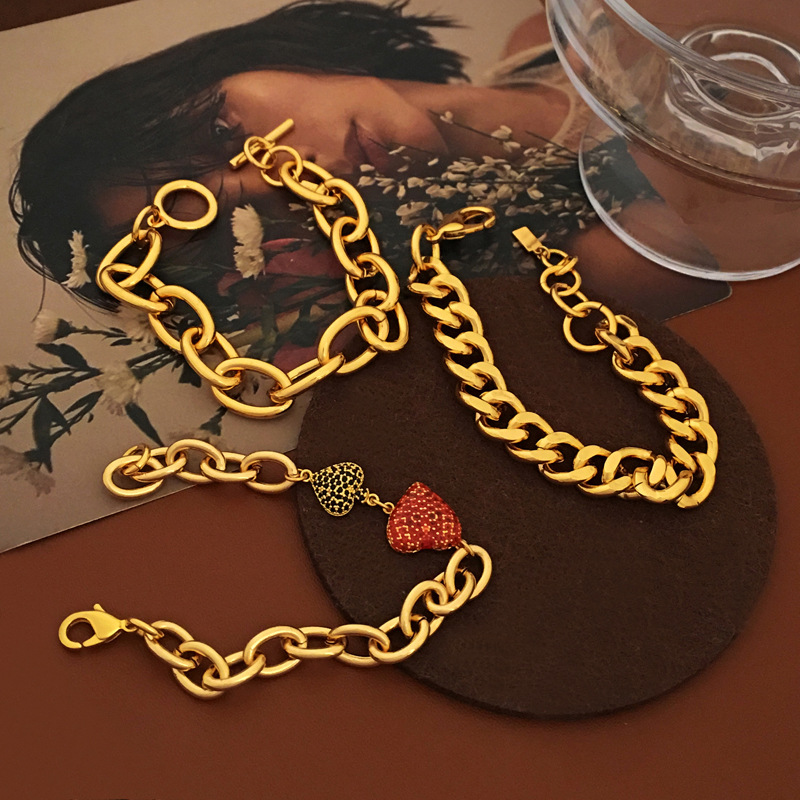 Picture of Copper plated real gold European and American fashion antique bracelet temperament street fashion bracelet personality Internet celebrity new hand jewelry