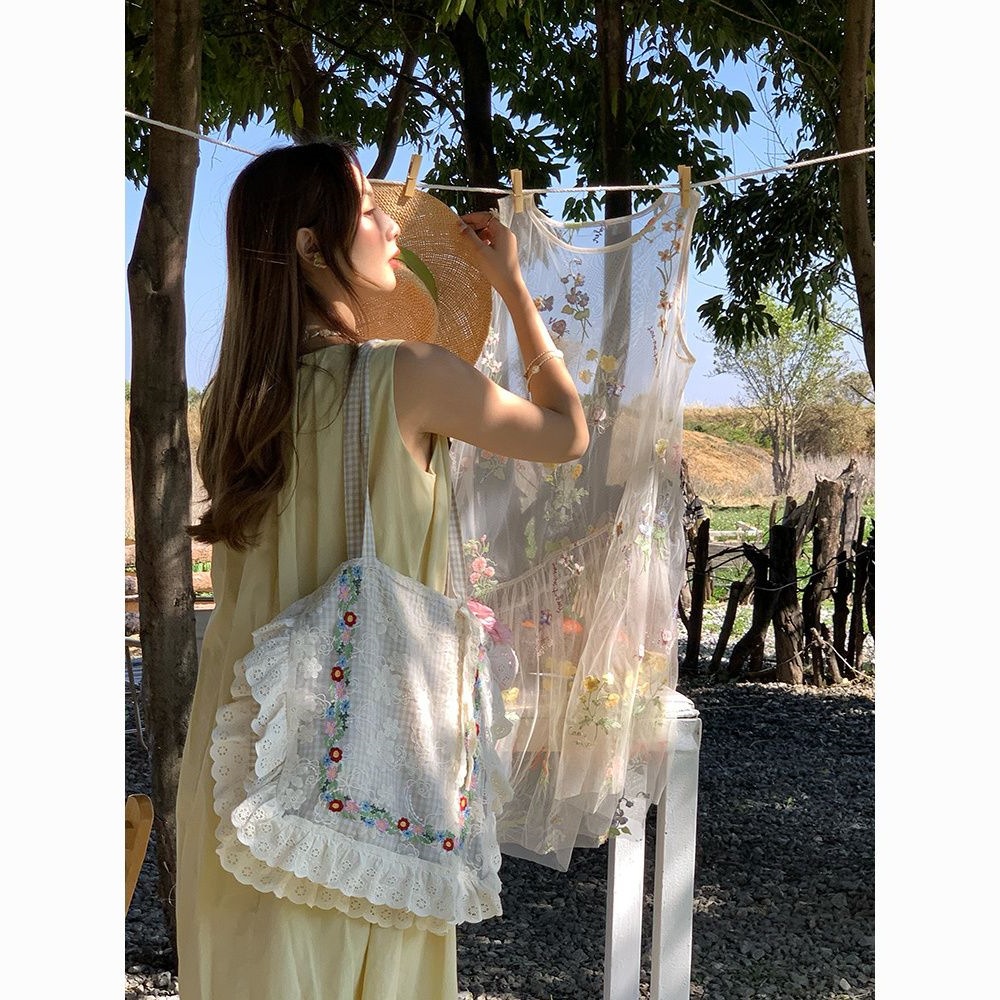 Picture of "Die Ling Huayang" Mesh Embroidered Sleeveless Dress for Women Summer Loose Layered Overskirt Vest Dress