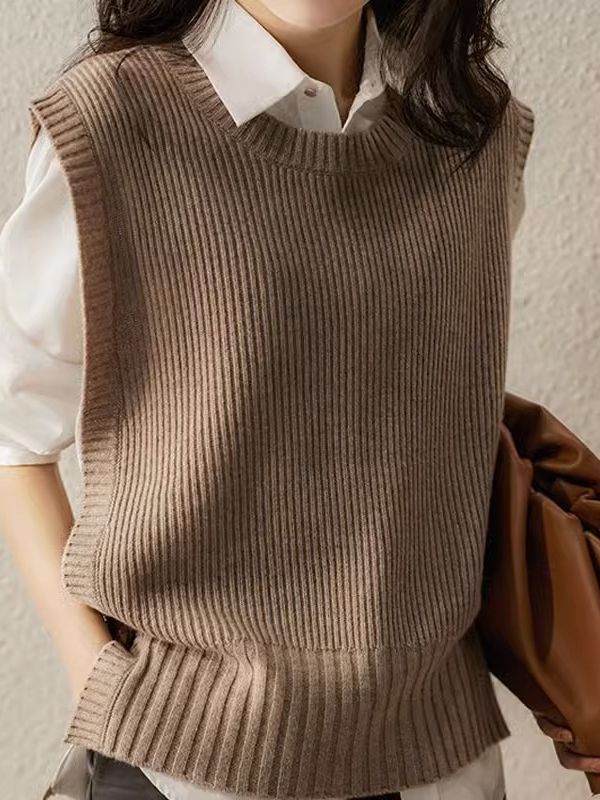 Picture of French style pit sweater vest women's autumn and winter fashion stacked loose casual outer sweater sleeveless waistcoat