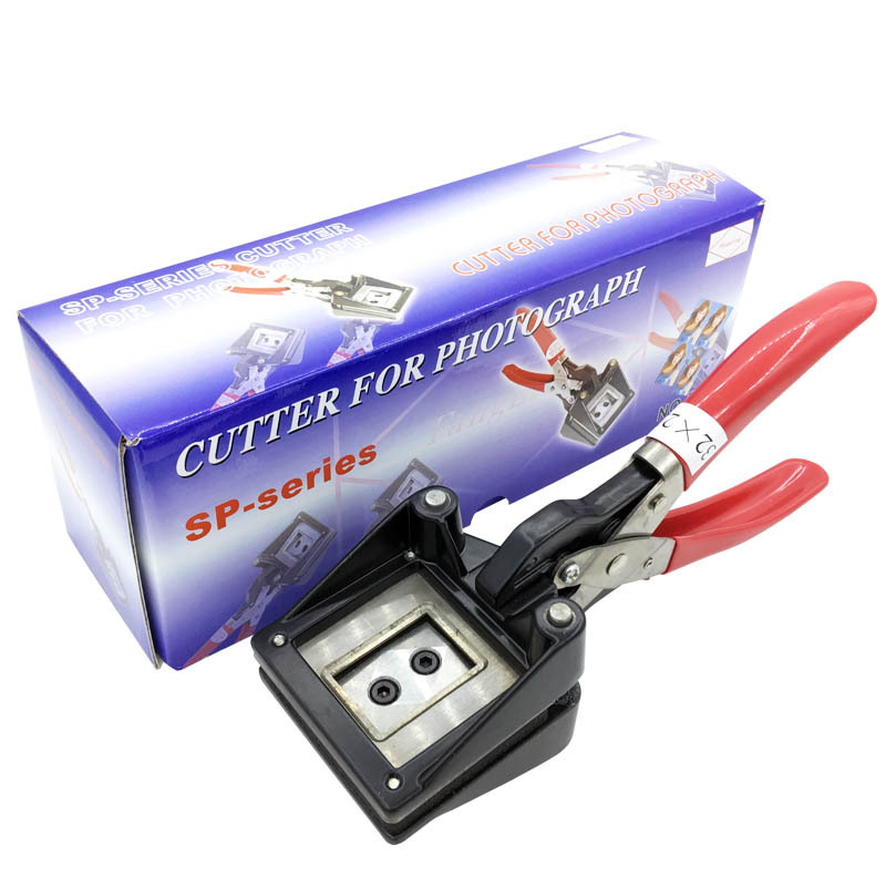 Picture of 30x40mm Photo cutting pliers 2-inch photo ID hand-held hand-mounted photo cutter photo passport driving license cutting card