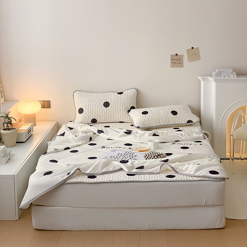 Picture of Class a Natural Latex Mat Set Air-Conditioned Mat Three-Piece Set Fitted Sheet Student Dormitory Summer Quilt Washable