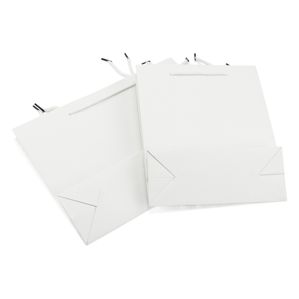 White Cardboard Handbag Gift Shoes Cosmetic Shopping Bag Custom Printed Logo Solid Color in stock Paper Bag
