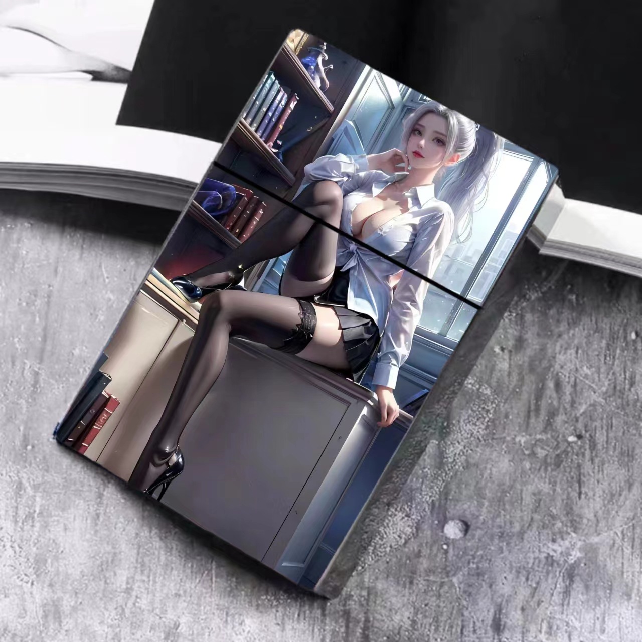 Picture of Cigarette case 20 thick sticks press automatically pop open beauty cigarette case card storage box holiday gifts