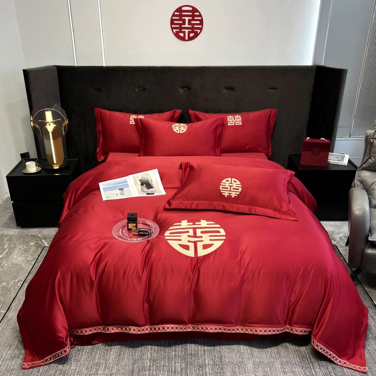 Picture of Big Red Washed Cotton Sanding Wedding Bed Four-piece Set New Wedding Bedding Bed Sheet Wedding Wedding Quilt Cover