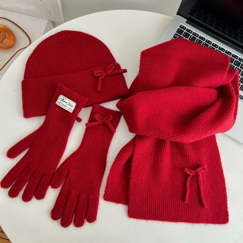Picture of 25 Years New Korean Woolen Hat Pure Color Scarf Gloves Hat Winter Warm and Cold-Proof Knitted Three-Piece Suit