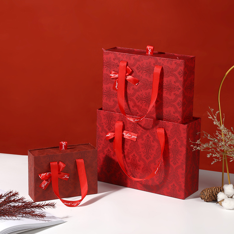 Red Wedding Light Luxury Candy Box Bridesmaid Return Gift Portable Box Creative Large Drawer Type Birthday Gift Packaging Box