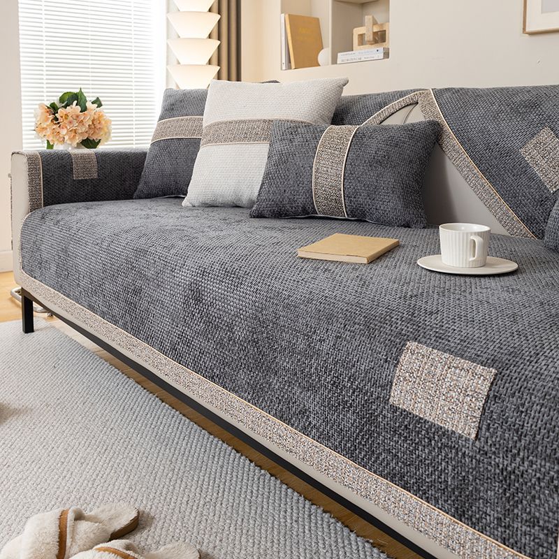 New solid color chenille solid color sofa cushion wholesale high-end Four Seasons universal modern simple non-slip cushion foreign trade