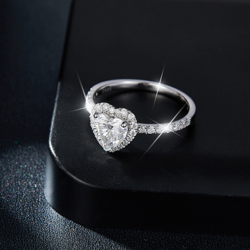 Picture of 925 silver heart-shaped 7*7mm moissanite ring senior sense minority ladies wedding ring cross-border e-commerce in stock wholesale