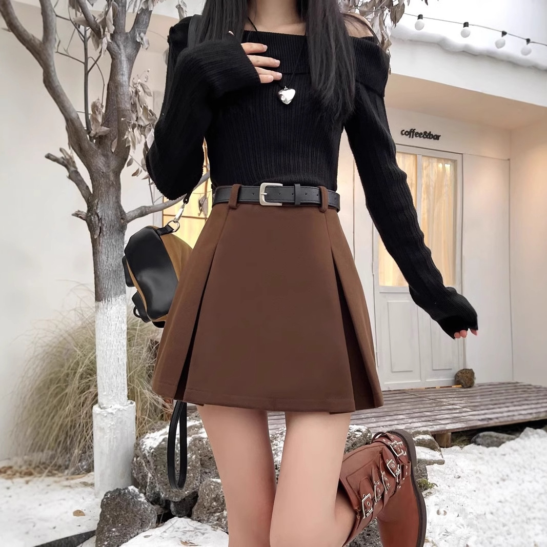 Vintage Woolen Thickened A- Line Skirt Women's Autumn 2024 New Hot Girl High Waist Slimming Pleated Skirt Small Skirt