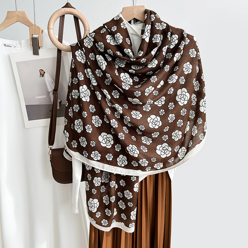 Picture of Small Large Scarf Autumn and Winter Women's Cotton and Linen Scarf Summer Lunch Break Air-conditioning Room Shawl Dual-use Travel Scarf Fashion