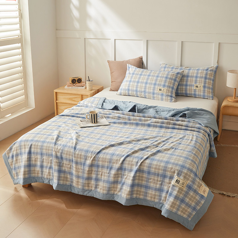 Picture of Class a Unprinted Style Cotton Quilt Pure Cotton Air-Conditioning Quilt Washable Student Summer Quilt Summer Cool Quilt Gift Thin Quilt