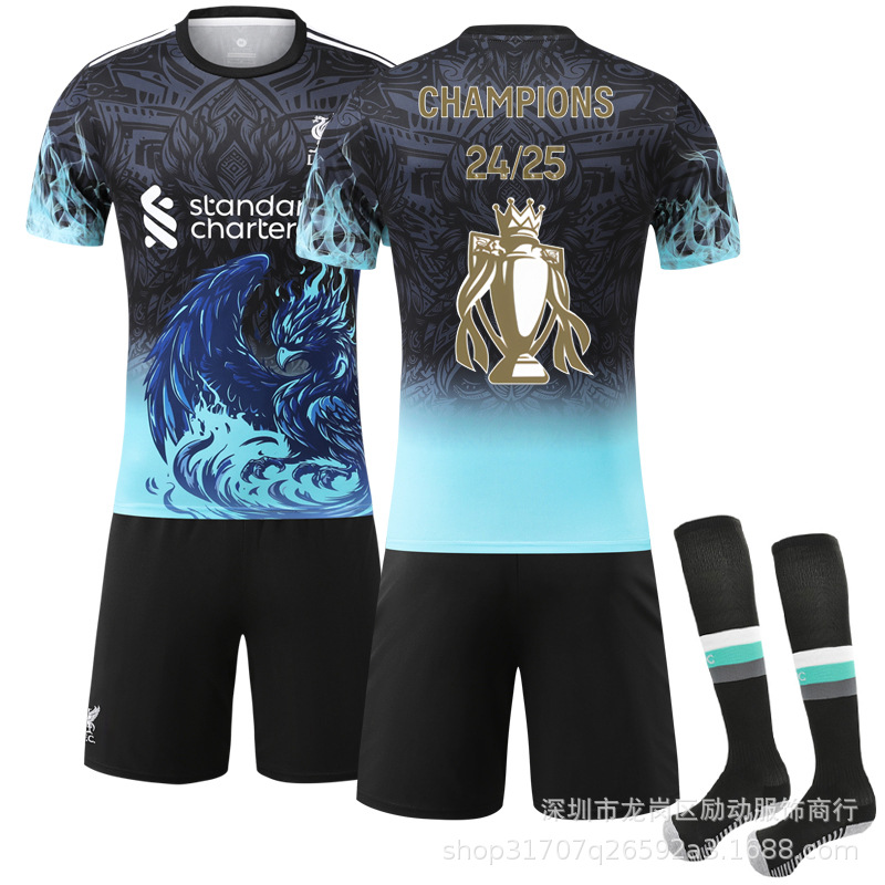 Picture of 2425 Club No. 11 Salah Gold Trophy Pattern New and Old Liverpool Winning Commemorative Edition Jersey suit