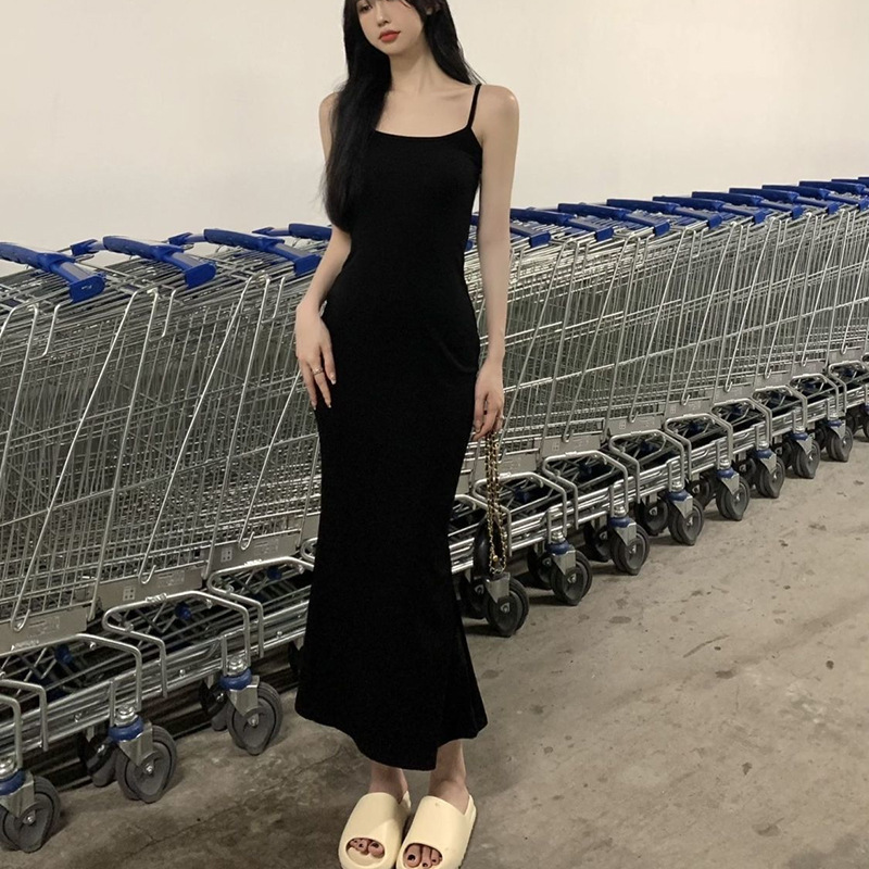Picture of Suspender Dress for Women Summer Sleeveless Waist-Cinching Pure Lust Sexy Tight-Fitting Slimming Look High-End Hip-Hugging Sexy Tight Skirt
