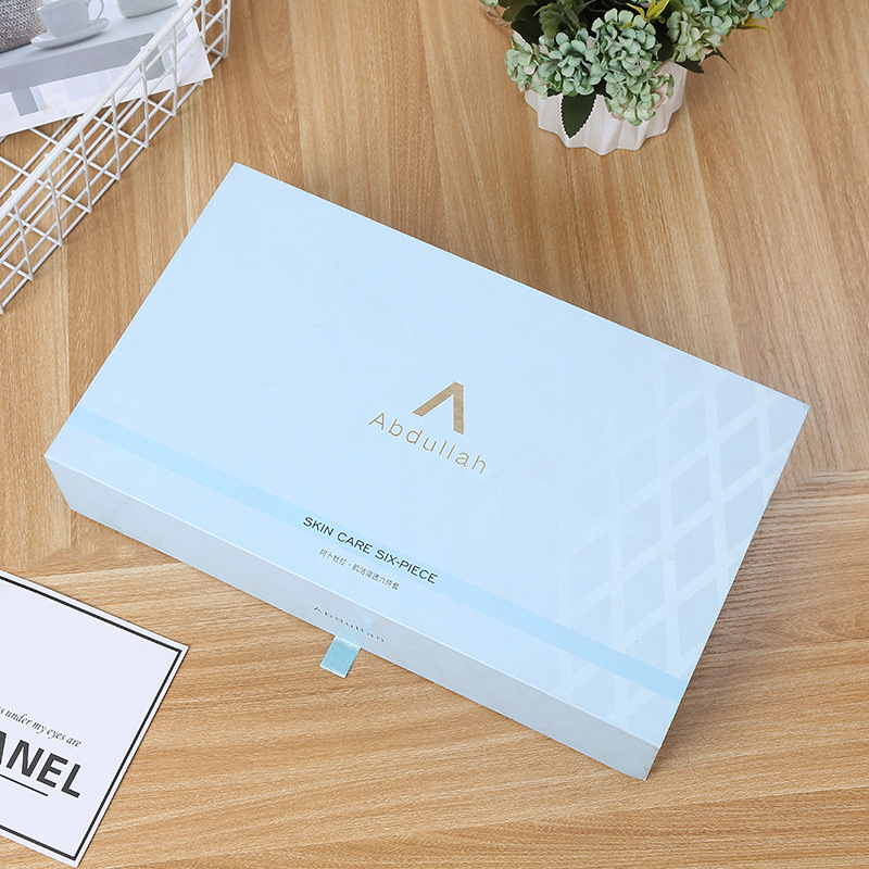 Picture of Flip-Top Gift Box Magnetic Packaging Box Cross-Border High-End Gift Wedding Accompaniment Gift Box Environmentally Friendly Paper Box Wholesale