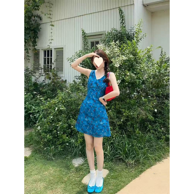 Retro Sweet Girl Style Lace V Neck Floral Dress Women's 2025 Summer Waist Slimming A-Line Skirt Short Skirt