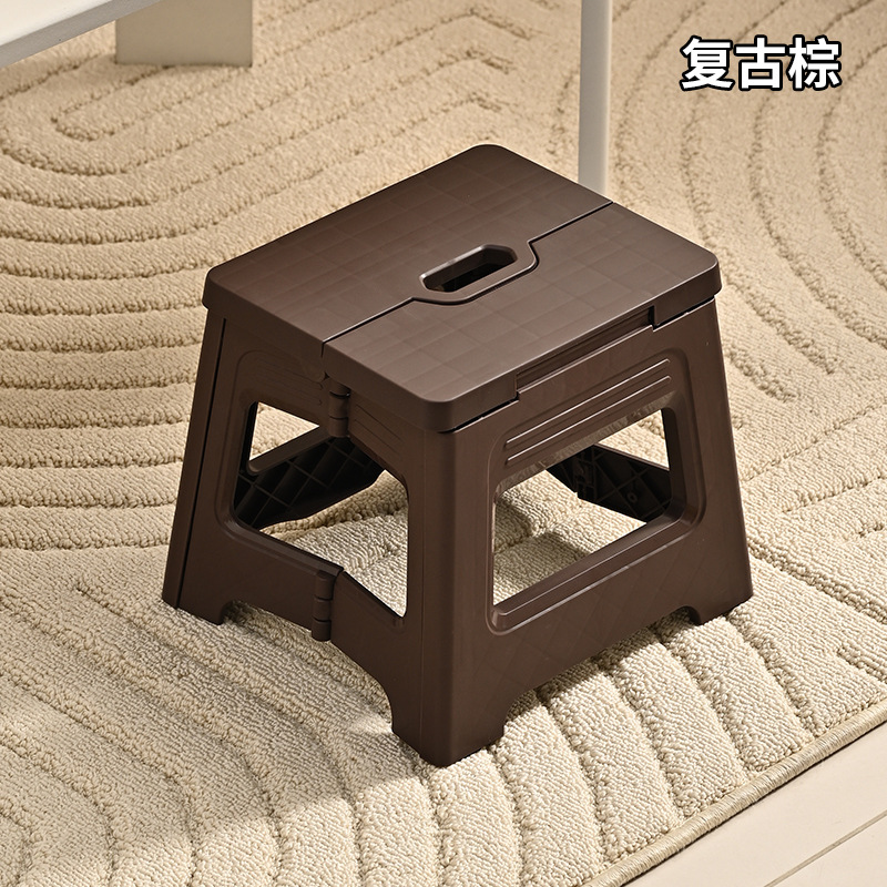 Picture of Plastic folding stool outdoor portable portable stool adult train Maza fishing stool shrink stool bath low stool