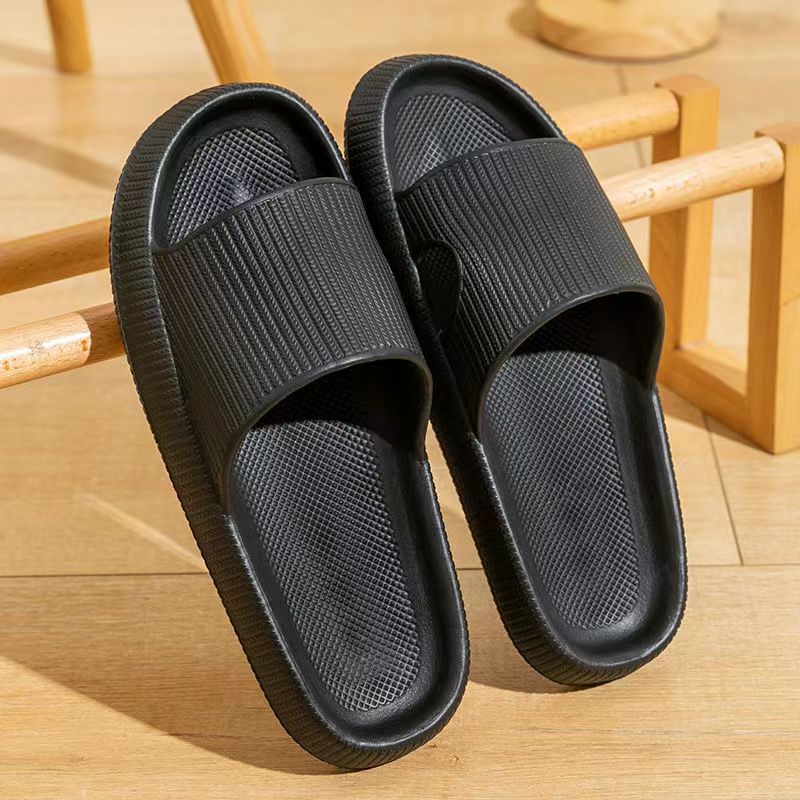 Picture of Cross-Border New Couple's Thick-Soled Simple Slippers for Women with Shit-Stepping Feeling, Women's Summer Indoor Home Bathroom Slippers