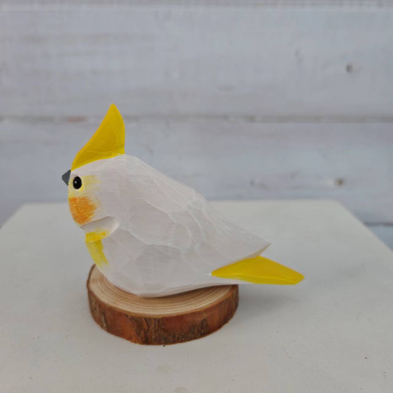 Picture of Bird Wood Carved Ornaments Cute Children's Toys Birthday Gift Hand Carved Colored Healing Desktop Ornaments Animals