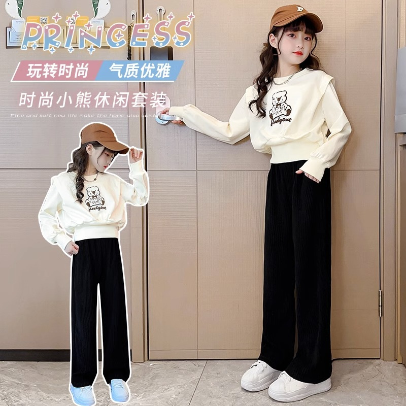 Original Sticker Bear Girl's suit Western Style Internet Celebrating Children's Autumn New Children's Cute Baby Girl Cartoon Two-piece Set
