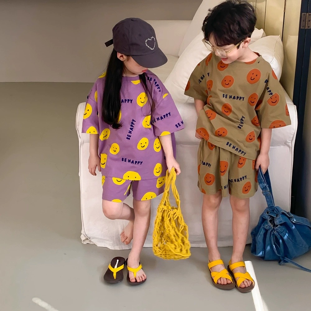 Korean style children's casual suit summer Western style short-sleeved shorts boys and girls baby cartoon smiley face two-piece Sports thin