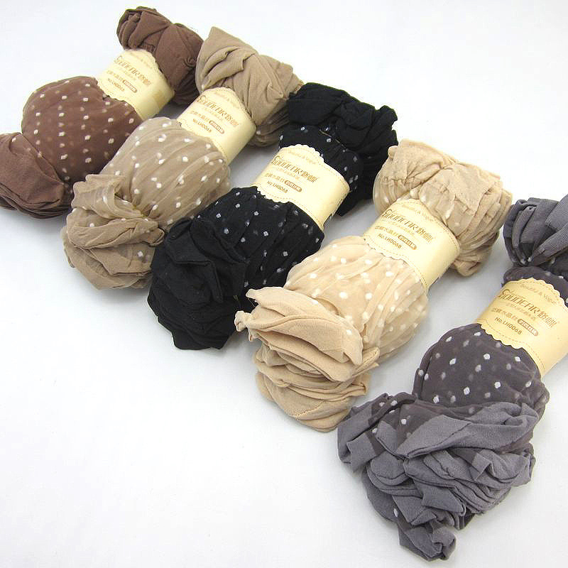 Picture of Zhuji factory wholesale stockings summer ultra-thin breathable crystal round short stockings stall market exchange socks