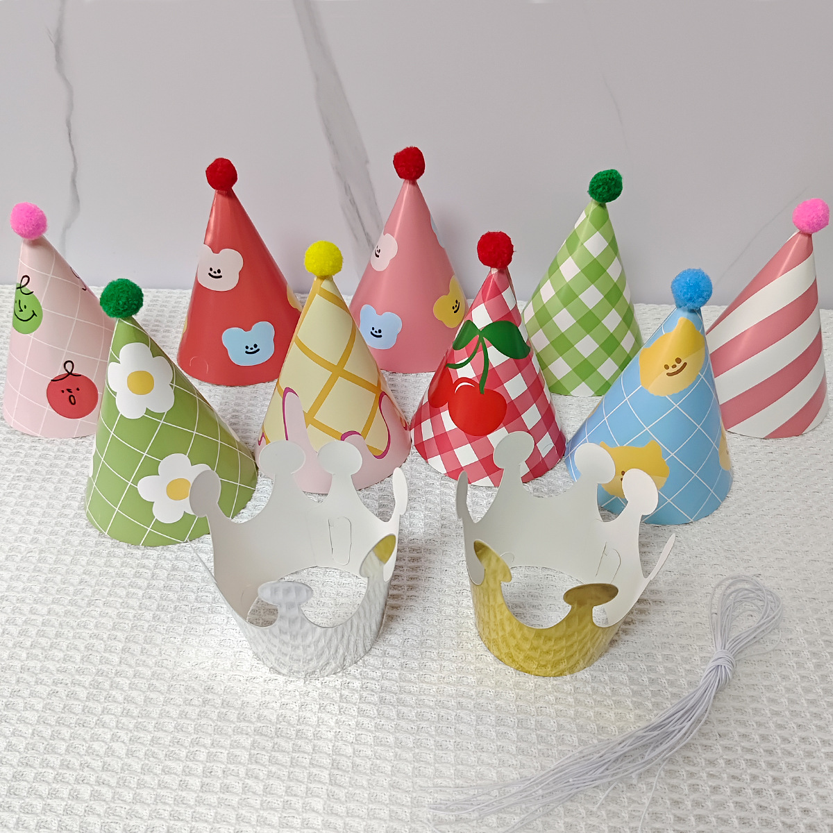Korean Style Children's Birthday Pom-Pom Party Hat Baby One-Year-Old Full Moon Photo Props Birthday Crown Hat Set Wholesale