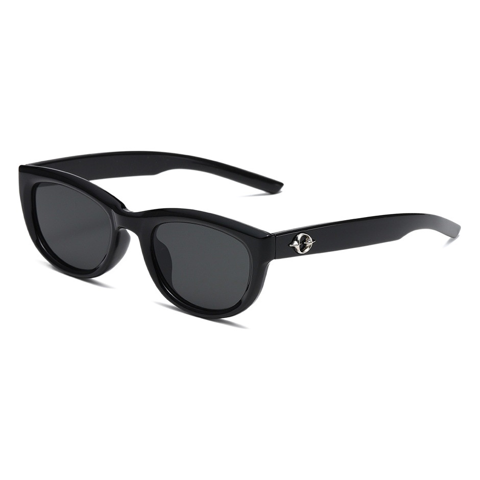 Picture of New sunglasses women's high-end anti-ultraviolet sunglasses men's European and American retro fashion oval small frame high color value
