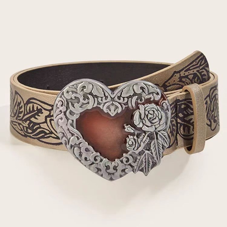 American Retro Embossed Heart Belt for Women, Versatile Decoration with Skirt, Jeans Belt, Ins Trend