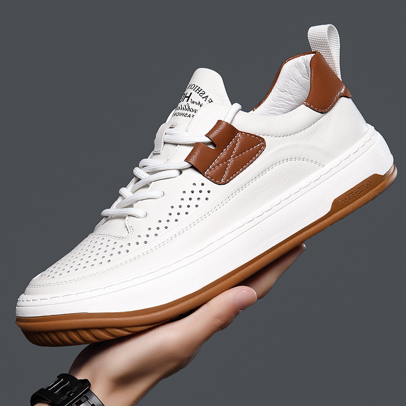 Picture of Clown Shoes Men's Leather Spring Sports Trendy Korean Style Men's White Low-Top Casual Sneakers White Shoes Men's Breathable
