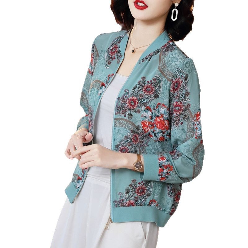 Picture of Summer Mother's 4050-year-old Short Western-style Top Coat Thin Anti-ultraviolet Chiffon Sunscreen Women's Fashionable Clothes