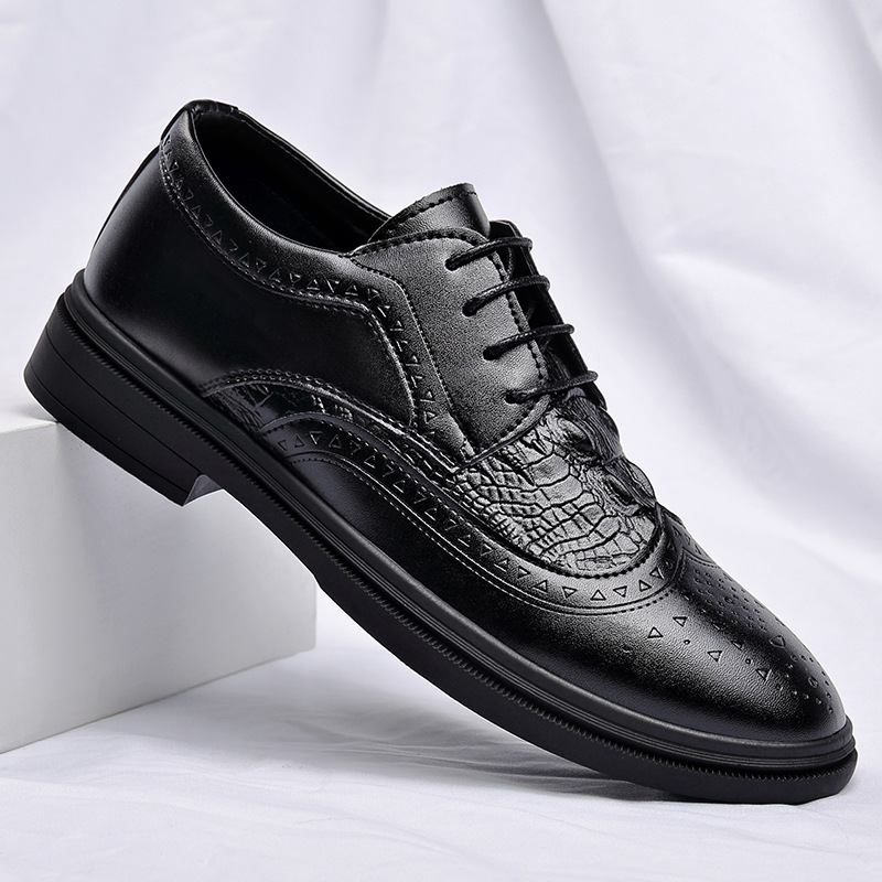 Spring New Leather Shoes Men's Classy Business Casual Shoes Formal Wear Youth Carved Brogue Trendy Breathable Men's Shoes Soft Leather