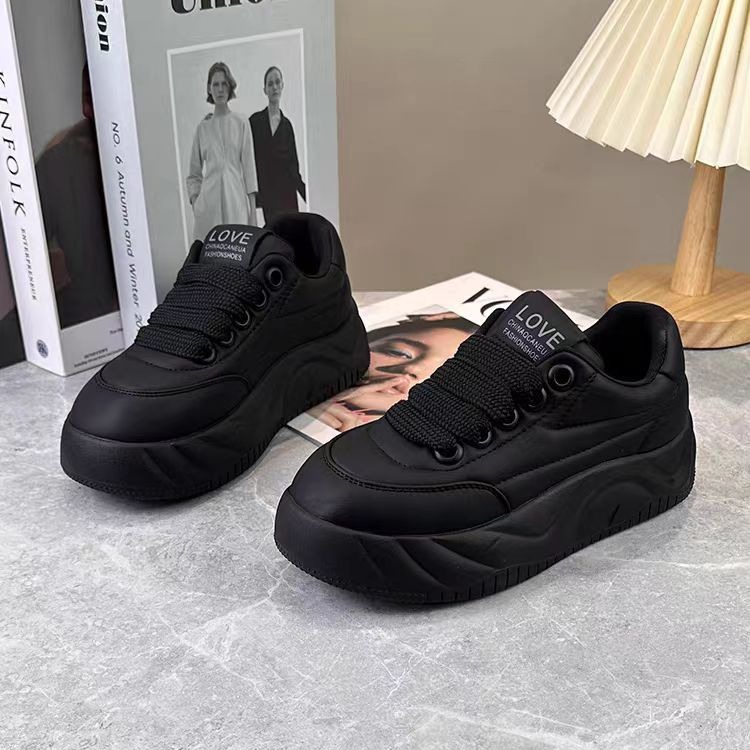 Internet Celebrity Ins Fashionable Full Leather Casual Sneakers Women's Fashion 2024 Autumn and Winter Increased Thick Bottom Platform Shoes for Small Women
