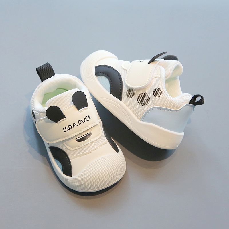 Breathable infant shoes for ages 0-1-3, girls' walking shoes, spring children's baby anti-slip new soft soles for spring and autumn