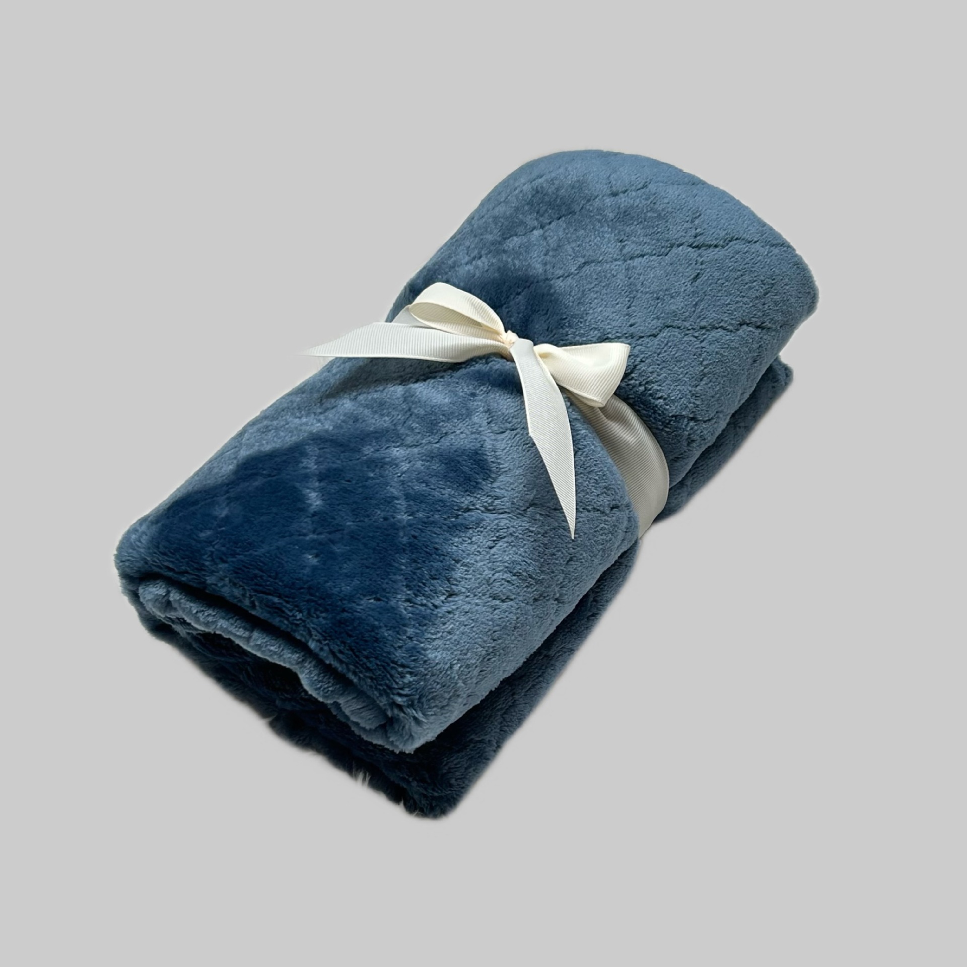 Picture of Pineapple Mesh Flannel Small Blanket Coral Fleece Cover Blanket Sofa Blanket Office Single Lunch Break Blanket Air Conditioning Blanket