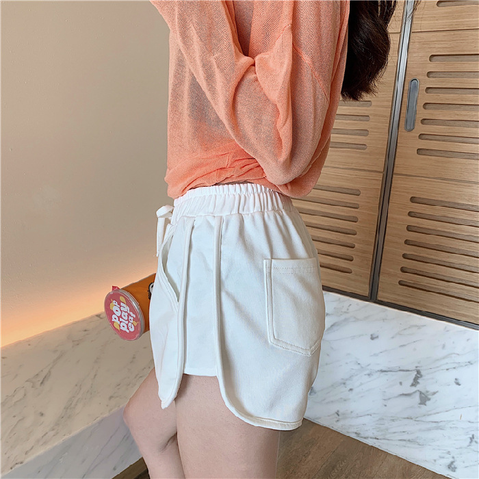 Picture of Summer Sports A- line Shorts Women's High Waist Loose Outer Wearing Design Niche Casual 2023 New Beach Hot Pants