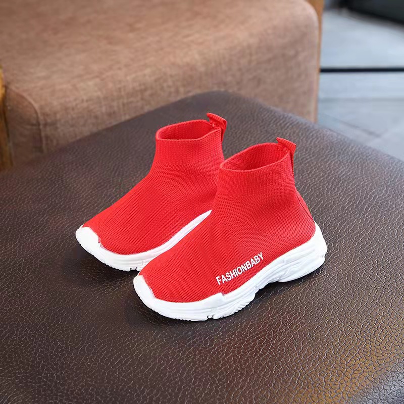 Picture of 2025 Spring and Autumn Korean Style Socks Shoes for Boys and Girls Fly Knitted Breathable Mesh Casual Sports Shoes Stretch Shoes