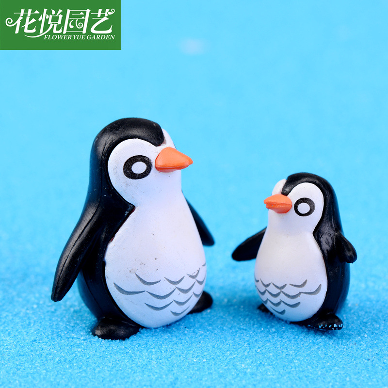 Picture of Moss micro landscape jewelry penguin father and son doll DIY small ornaments multi-inside ornaments