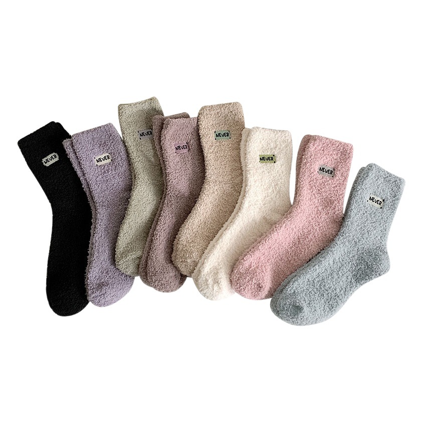 Zhuji socks women's winter mid-calf length socks solid color embroidered coral velvet women's socks wholesale South Korea thick warm floor socks
